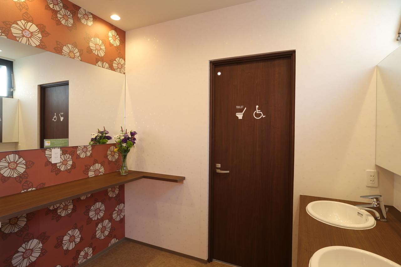 Hostel Spica Fukuoka  Exteriör bild