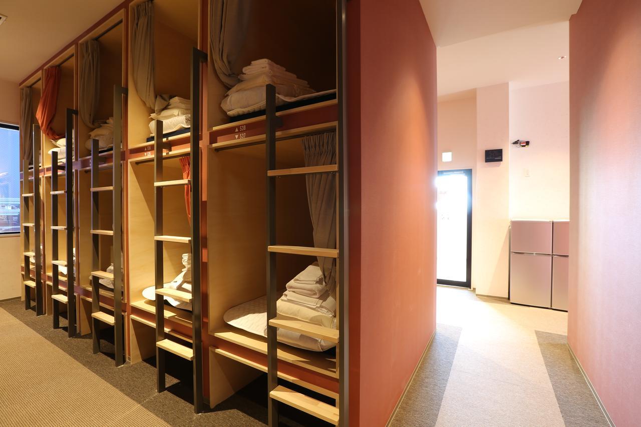 Hostel Spica Fukuoka  Exteriör bild