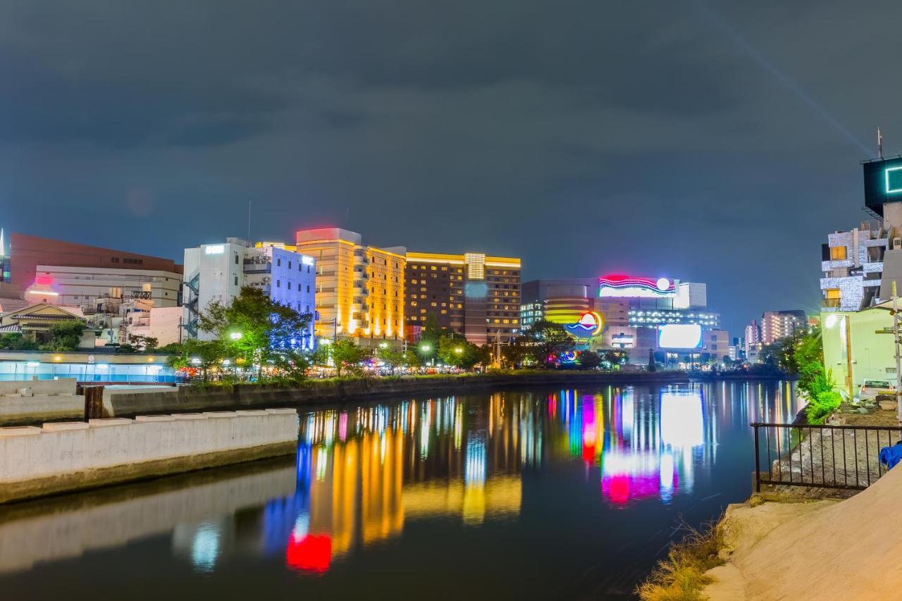 Hostel Spica Fukuoka  Exteriör bild